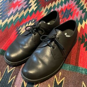 Dr Marten lace ups